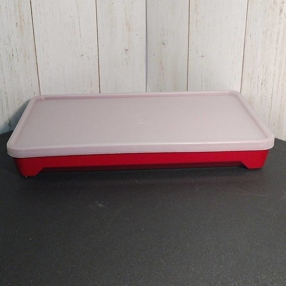 Tupperware Hot Dog Keeper #1292 Red with seal #1293 vintage (C8) - Picture 3 of 7